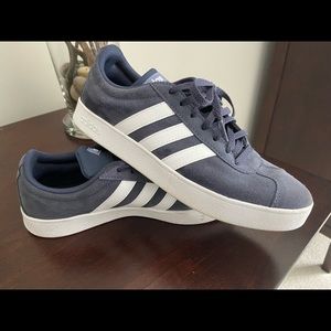 Adidas sneakers, like new!